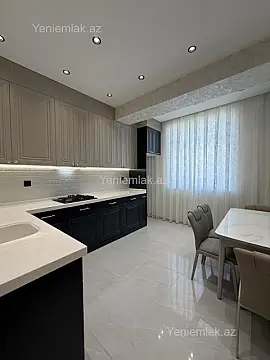 Satılır 2 otaqlı yeni tikili 80 m²