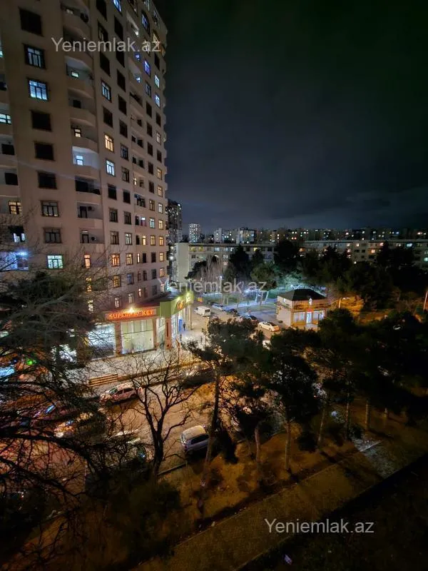 Satılır 3 otaqlı köhnə tikili 85 m²