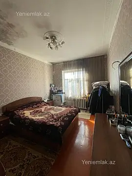 Satılır 3 otaqlı köhnə tikili 90 m²