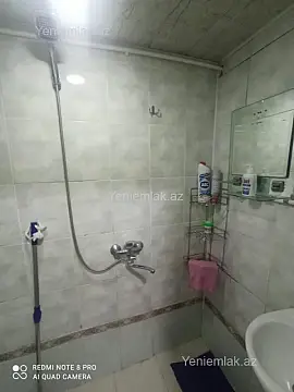 Satılır 1 otaqlı köhnə tikili 33 m²