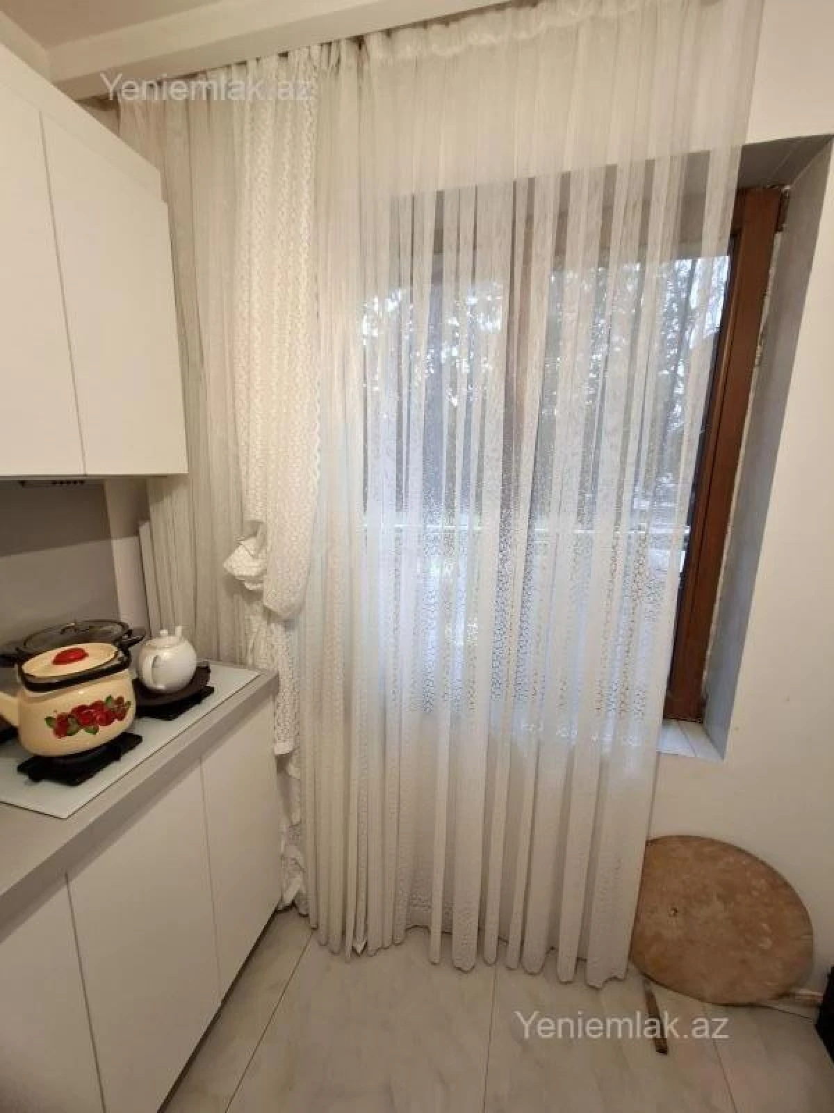 Satılır 2 otaqlı köhnə tikili 50 m²