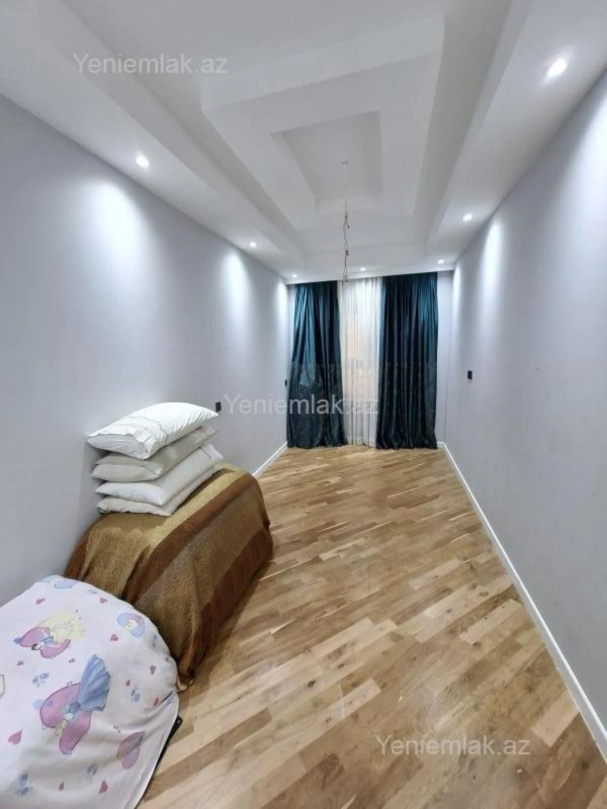 Satılır 2 otaqlı köhnə tikili 50 m²