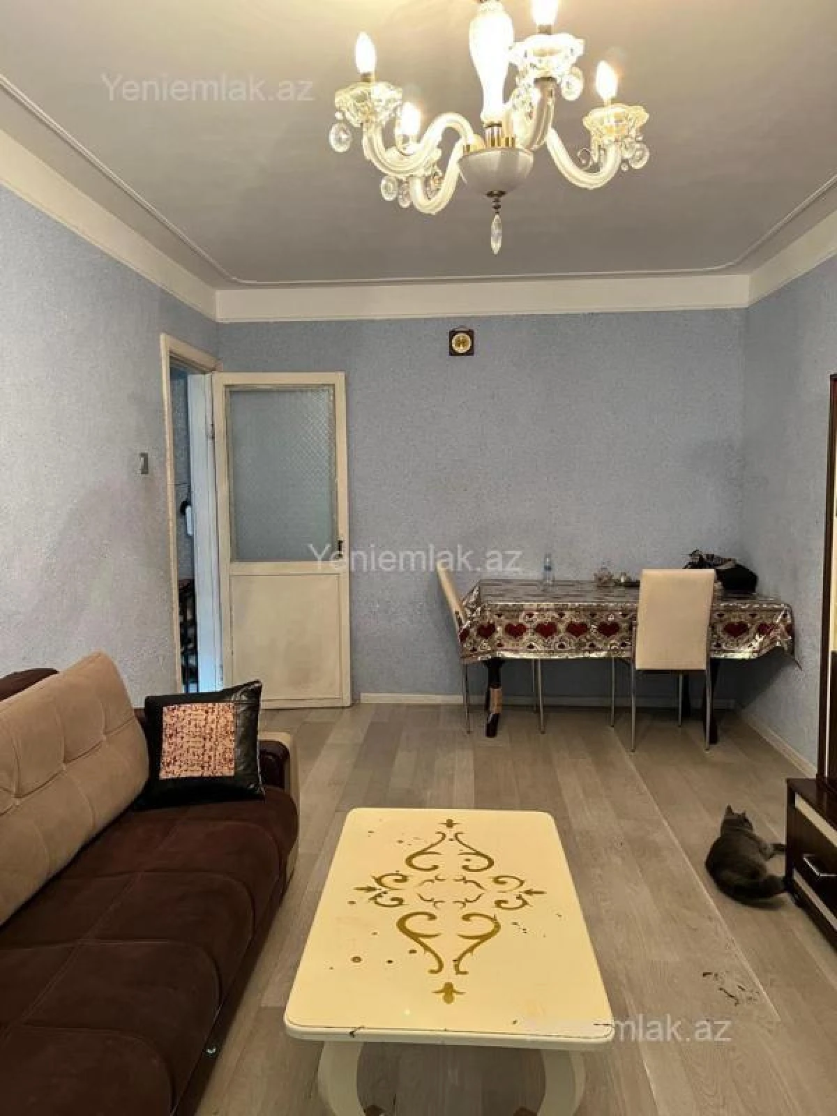 Satılır 2 otaqlı köhnə tikili 50 m²