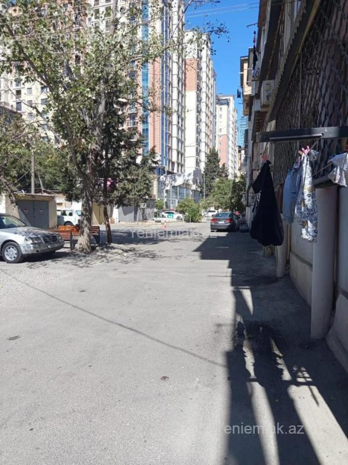 Satılır 3 otaqlı köhnə tikili 70 m²