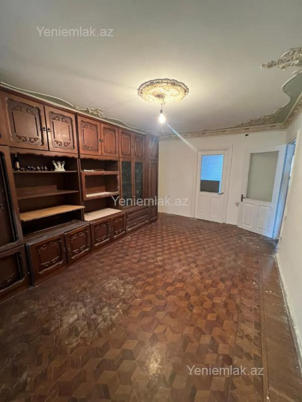 Satılır 3 otaqlı köhnə tikili 62 m²