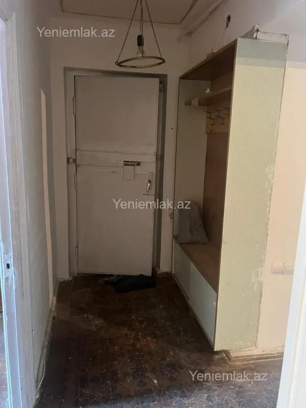 Satılır 3 otaqlı köhnə tikili 62 m²