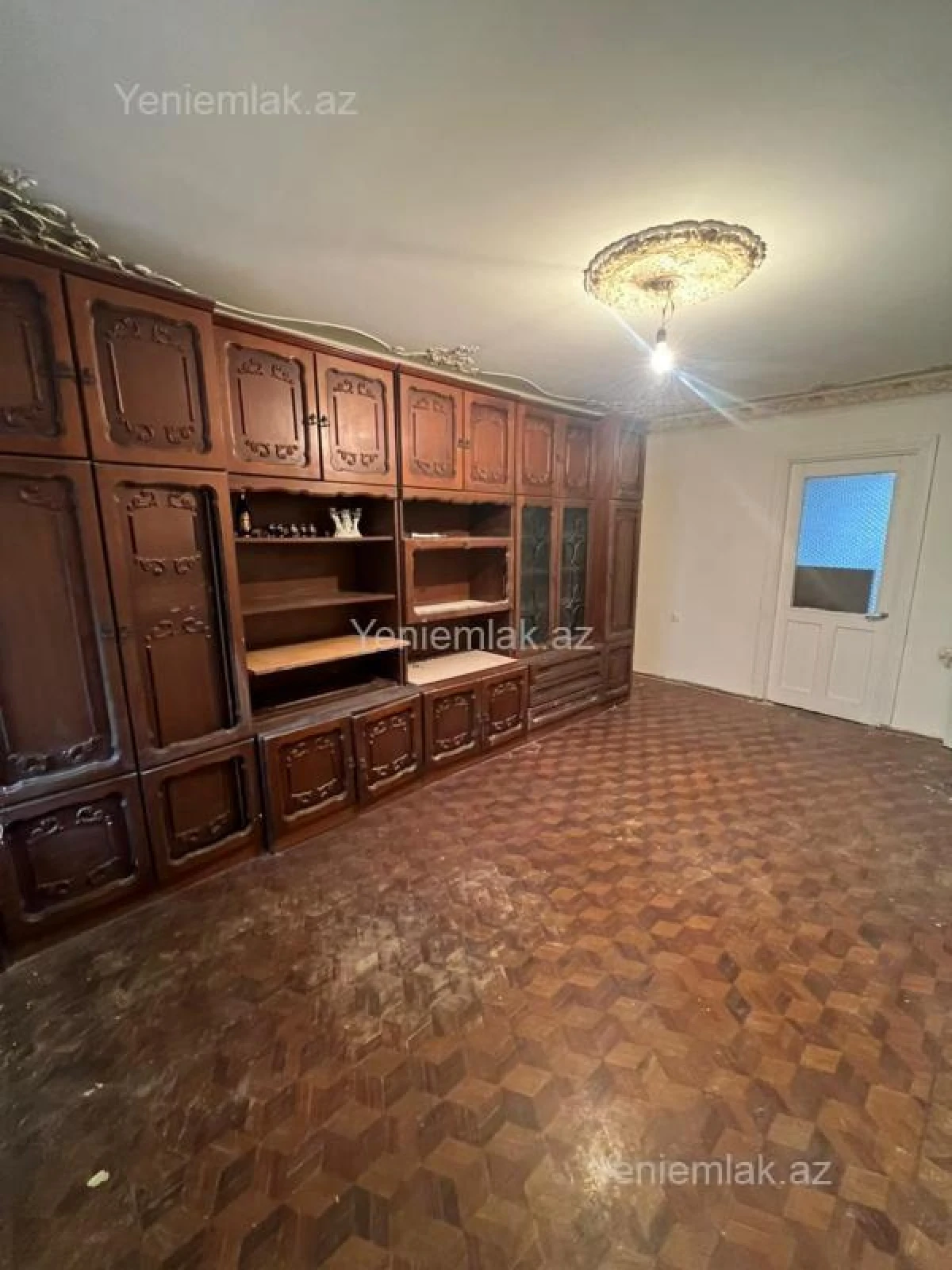 Satılır 3 otaqlı köhnə tikili 62 m²