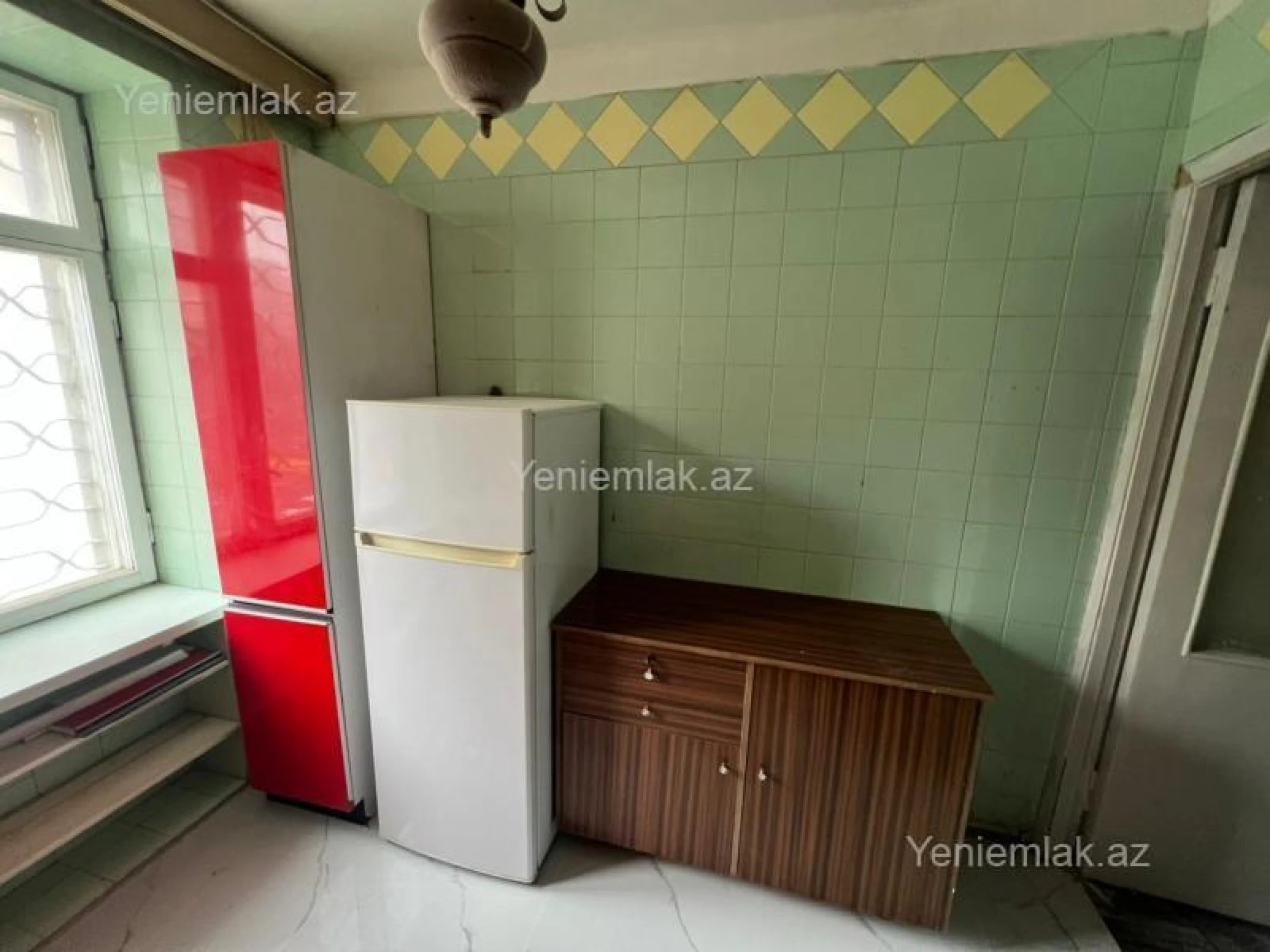 Satılır 3 otaqlı köhnə tikili 62 m²