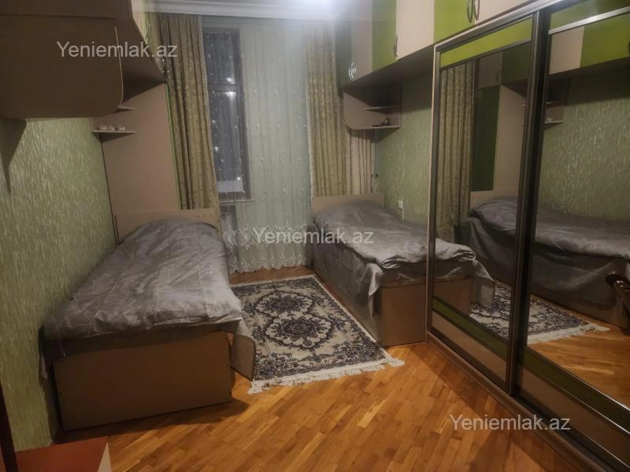 Satılır 3 otaqlı yeni tikili 170 m²
