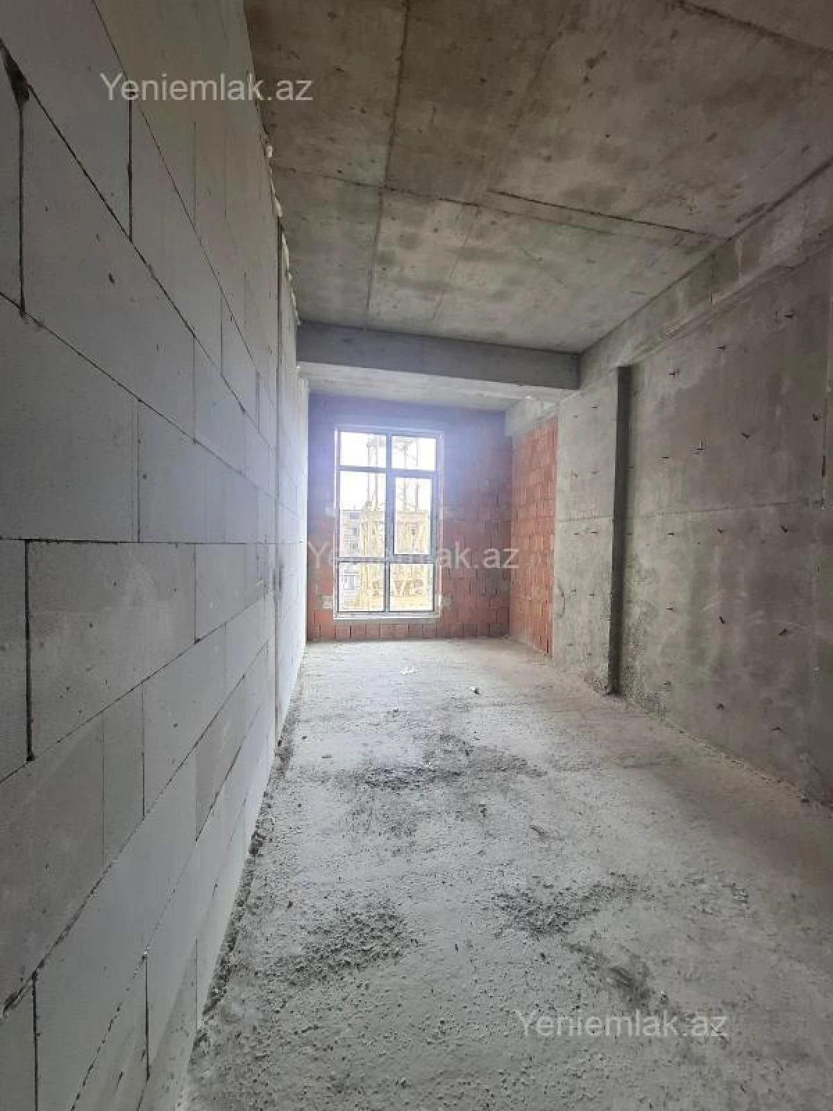 Satılır 3 otaqlı yeni tikili 98.5 m²