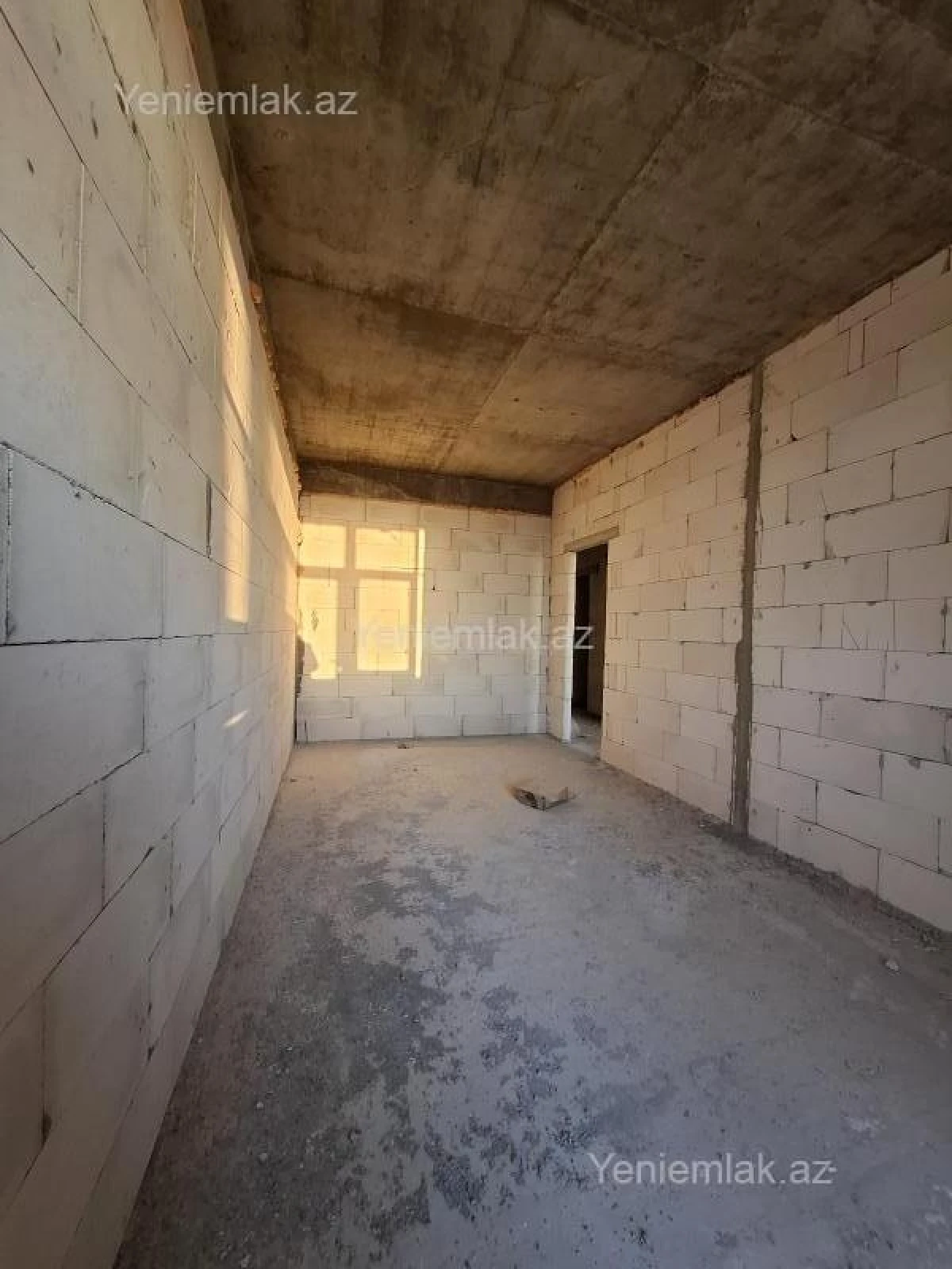 Satılır 3 otaqlı yeni tikili 98.5 m²