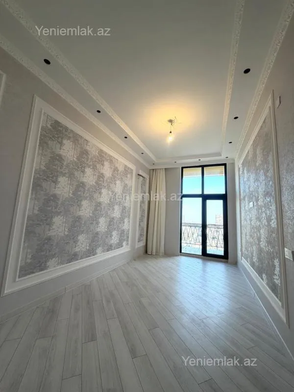Satılır 2 otaqlı yeni tikili 85 m²