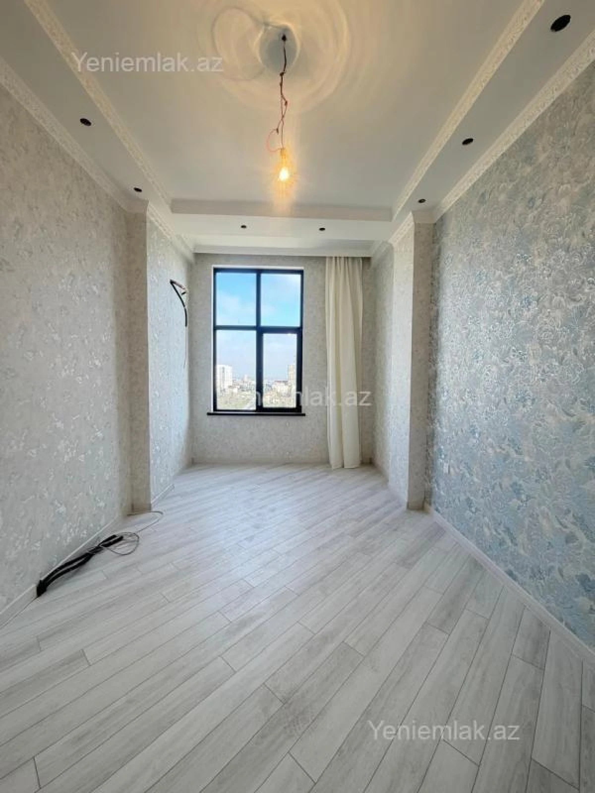 Satılır 2 otaqlı yeni tikili 85 m²