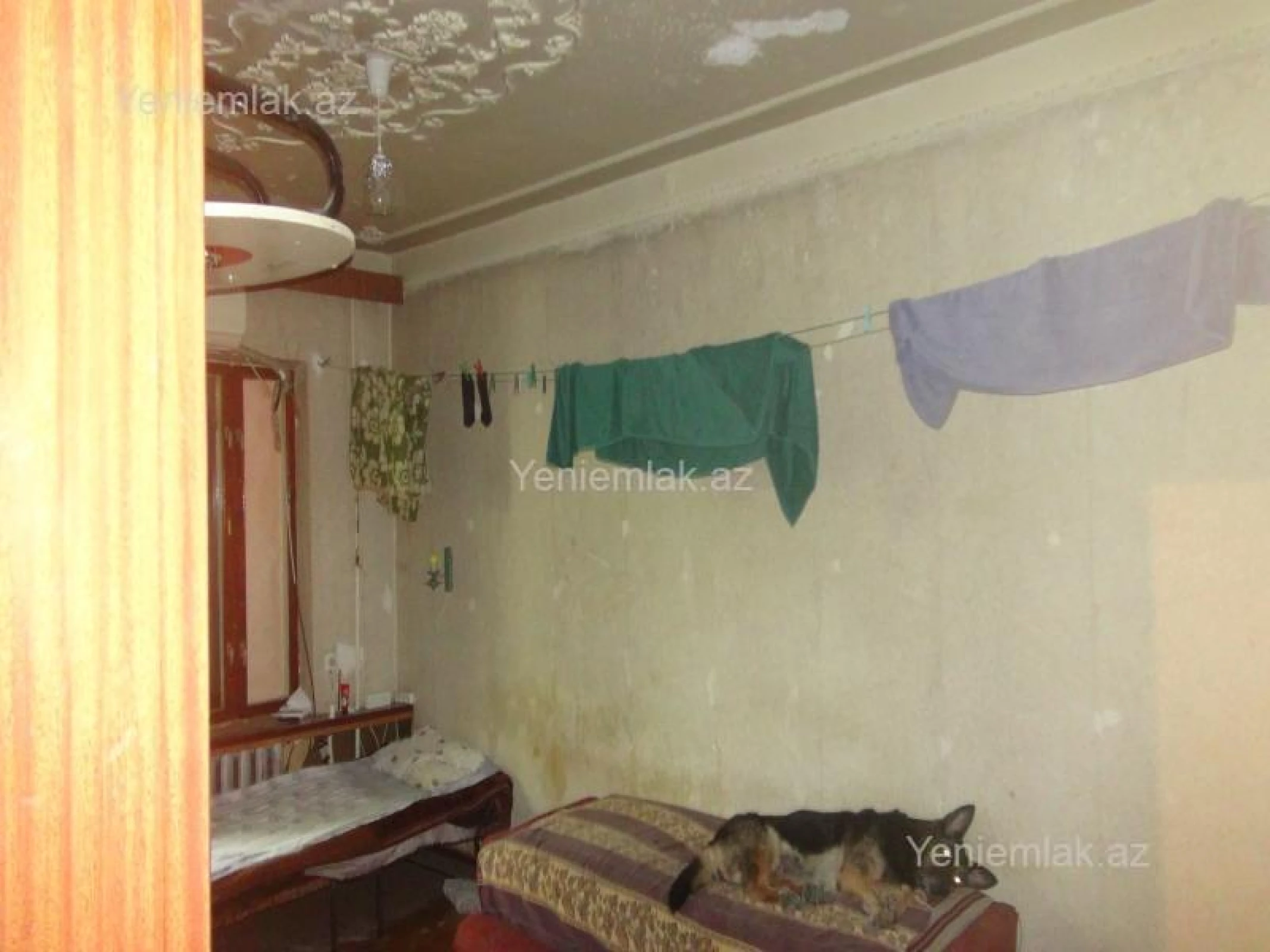 Satılır 2 otaqlı köhnə tikili 65 m²