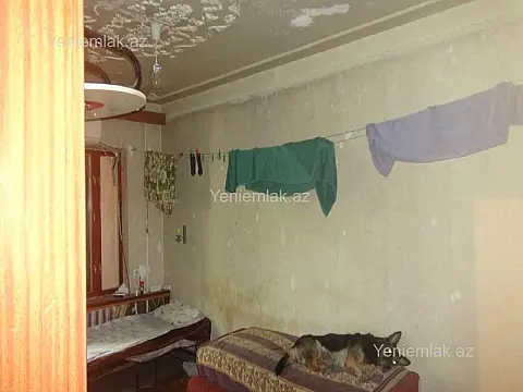 Satılır 2 otaqlı köhnə tikili 65 m²