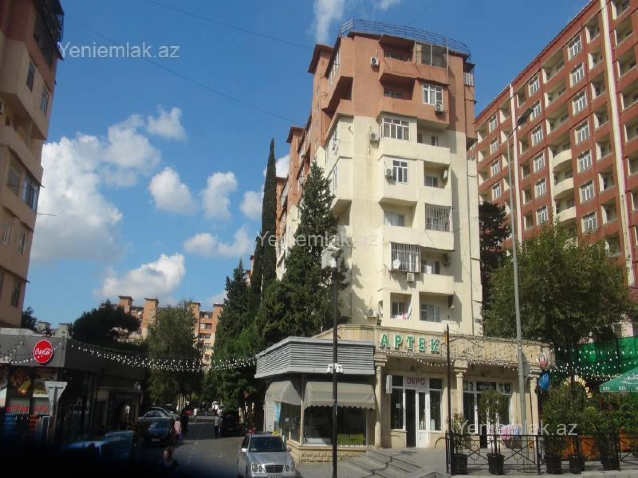 Satılır 2 otaqlı köhnə tikili 65 m²