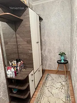 Satılır 2 otaqlı köhnə tikili 60 m²