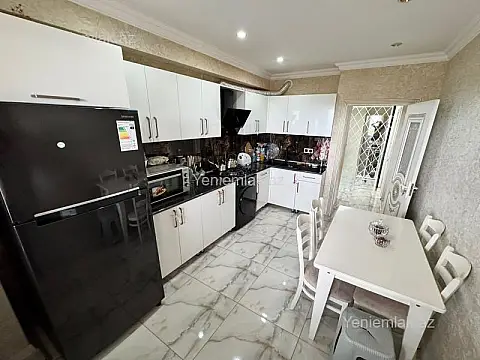 Satılır 2 otaqlı yeni tikili 110 m²