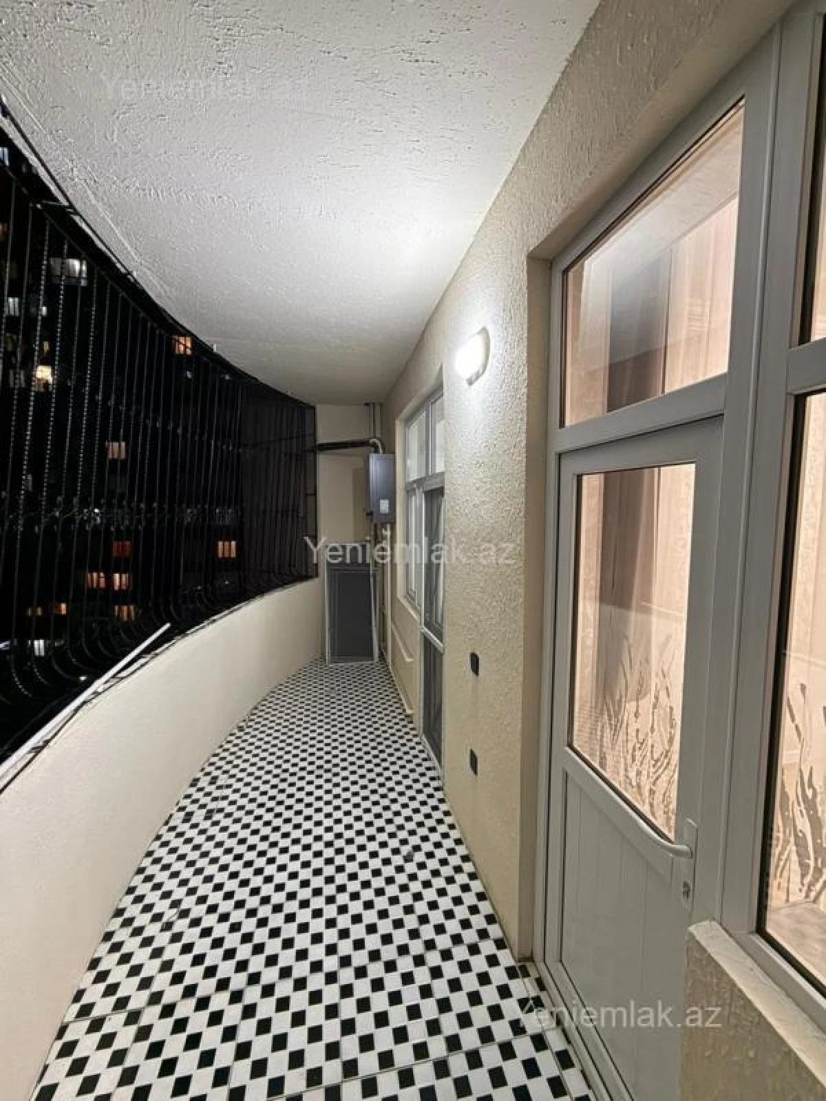 Satılır 3 otaqlı yeni tikili 120 m²