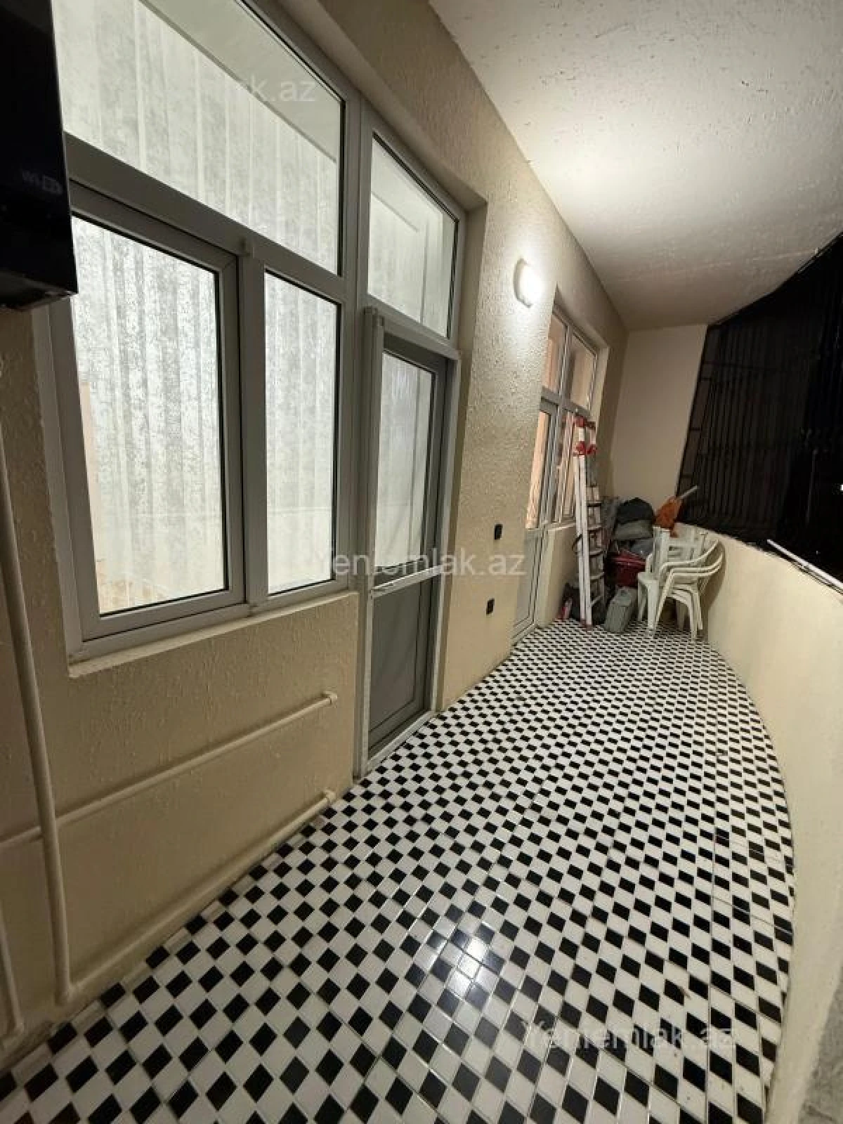 Satılır 3 otaqlı yeni tikili 120 m²