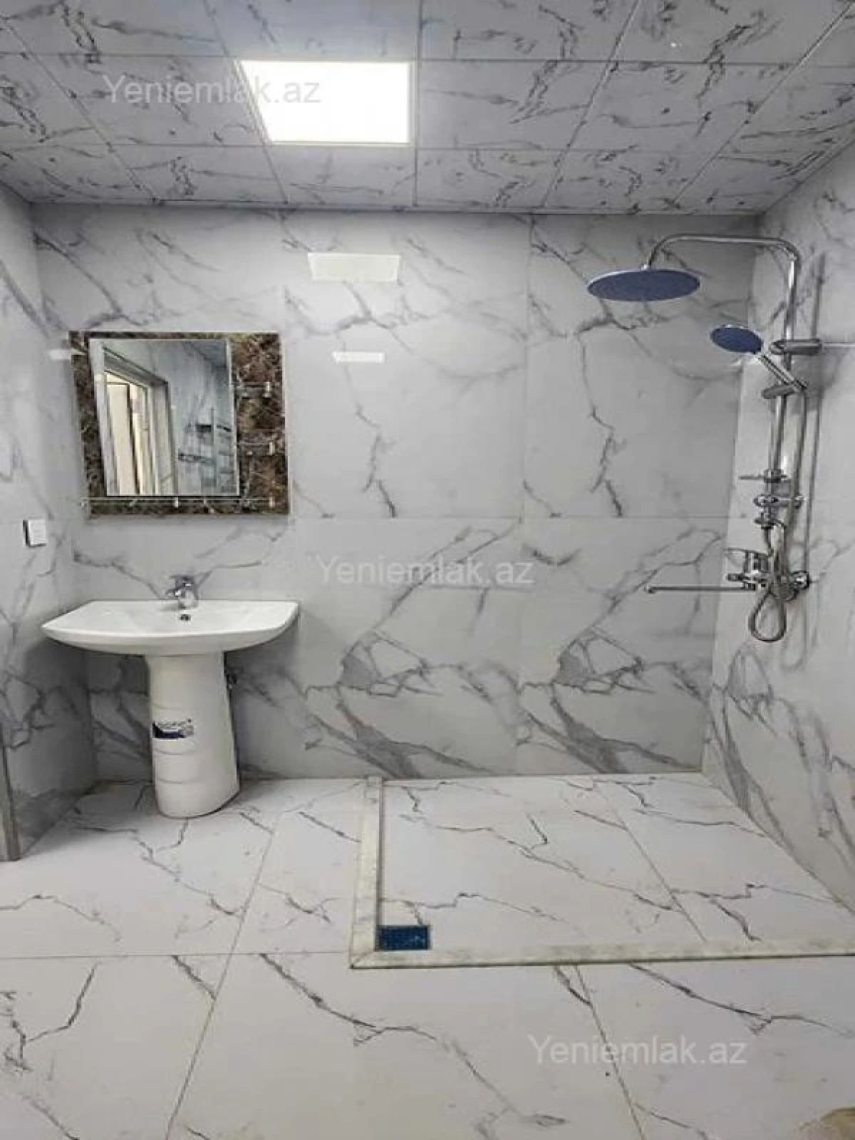 Satılır 2 otaqlı köhnə tikili 39 m²