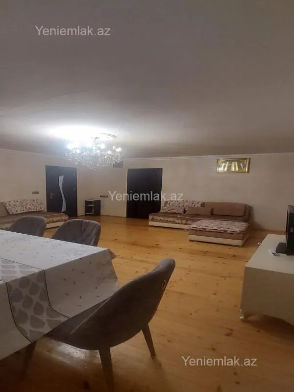 Satılır 3 otaqlı köhnə tikili 85 m²