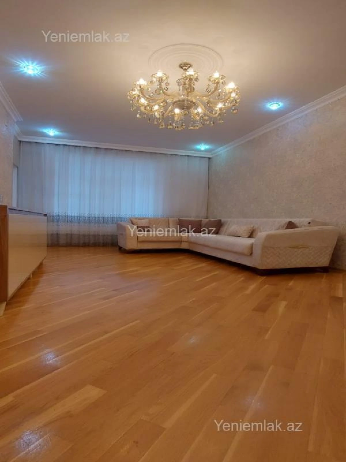 Satılır 2 otaqlı yeni tikili 65 m²