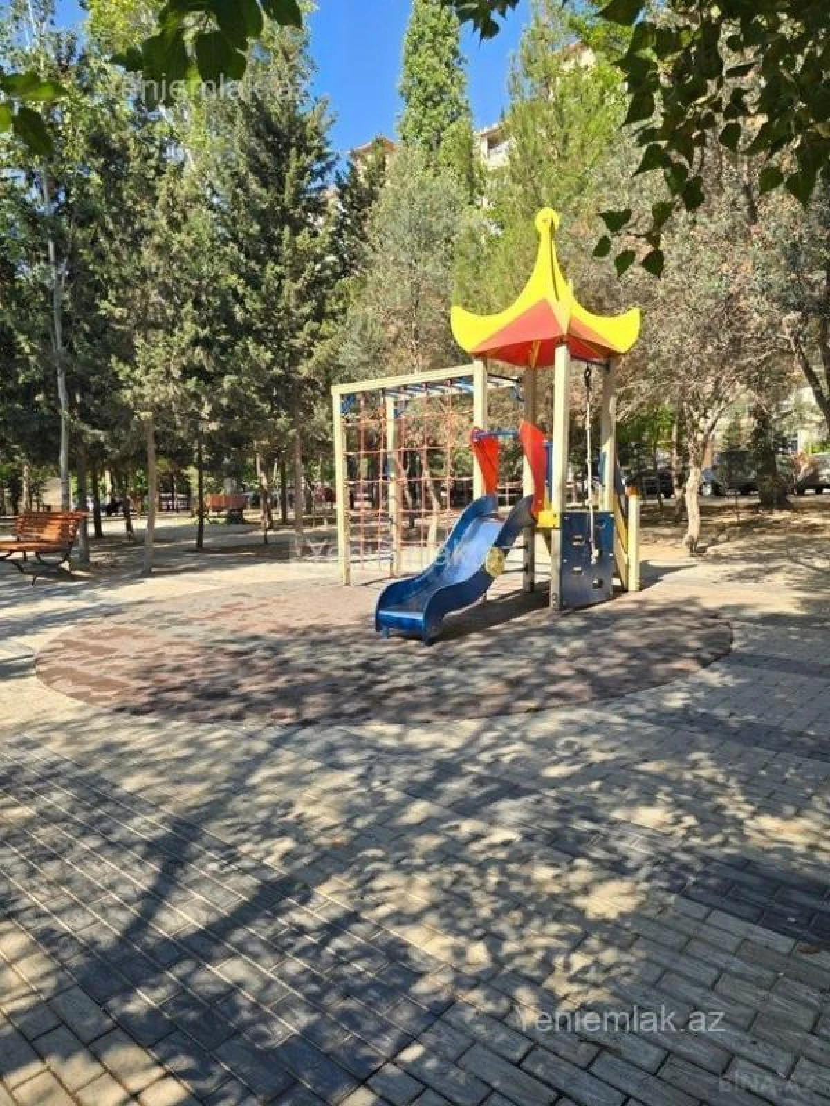 Satılır 2 otaqlı yeni tikili 65 m²