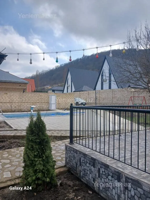 Satılır 6 otaqlı həyət evi 170 m²