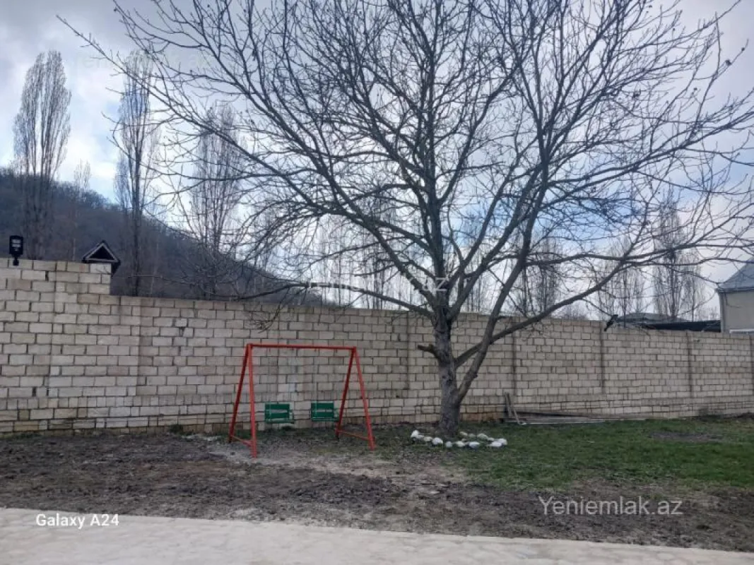 Satılır 6 otaqlı həyət evi 170 m²