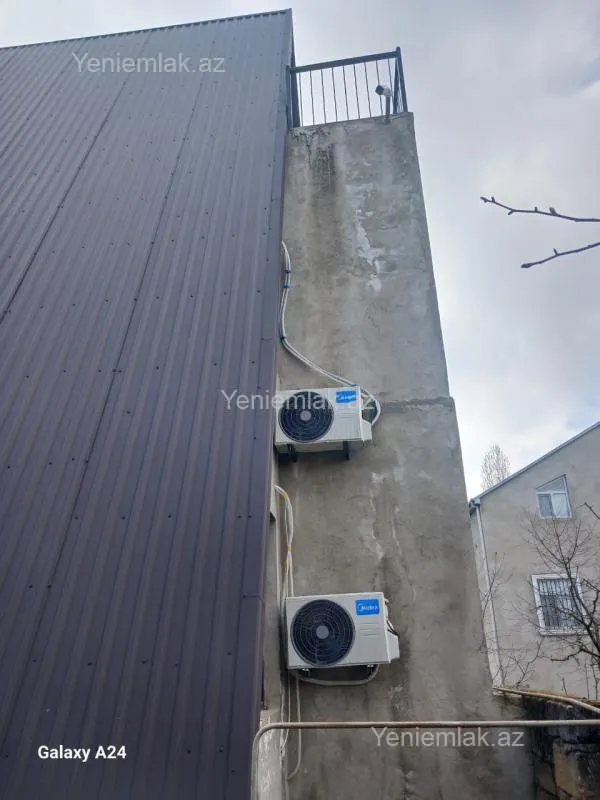 Satılır 6 otaqlı həyət evi 170 m²