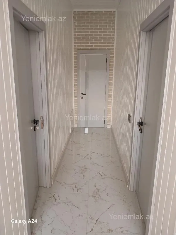 Satılır 6 otaqlı həyət evi 170 m²