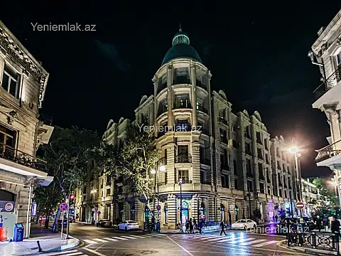 Satılır 3 otaqlı köhnə tikili 125 m² — Bakı, Nəsimi 3 otaq 125.00 m²