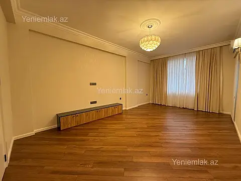 Satılır 3 otaqlı yeni tikili 105 m²