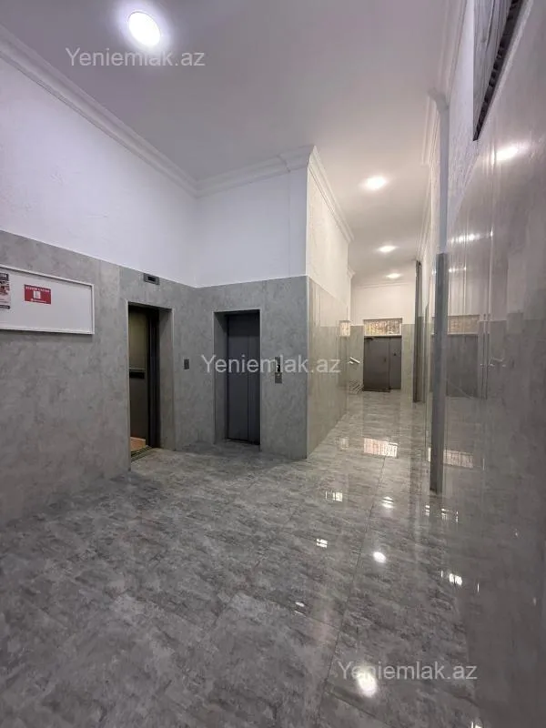 Satılır 3 otaqlı yeni tikili 105 m²