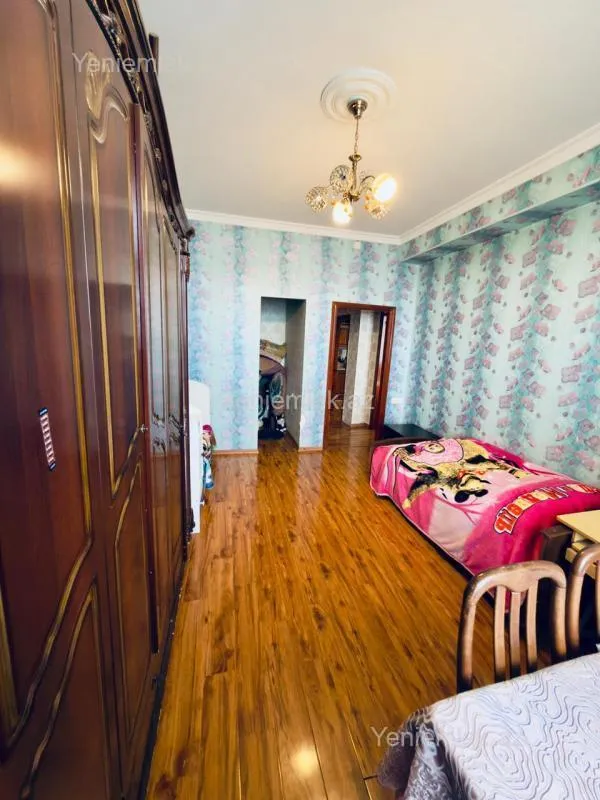 Satılır 3 otaqlı yeni tikili 118 m²
