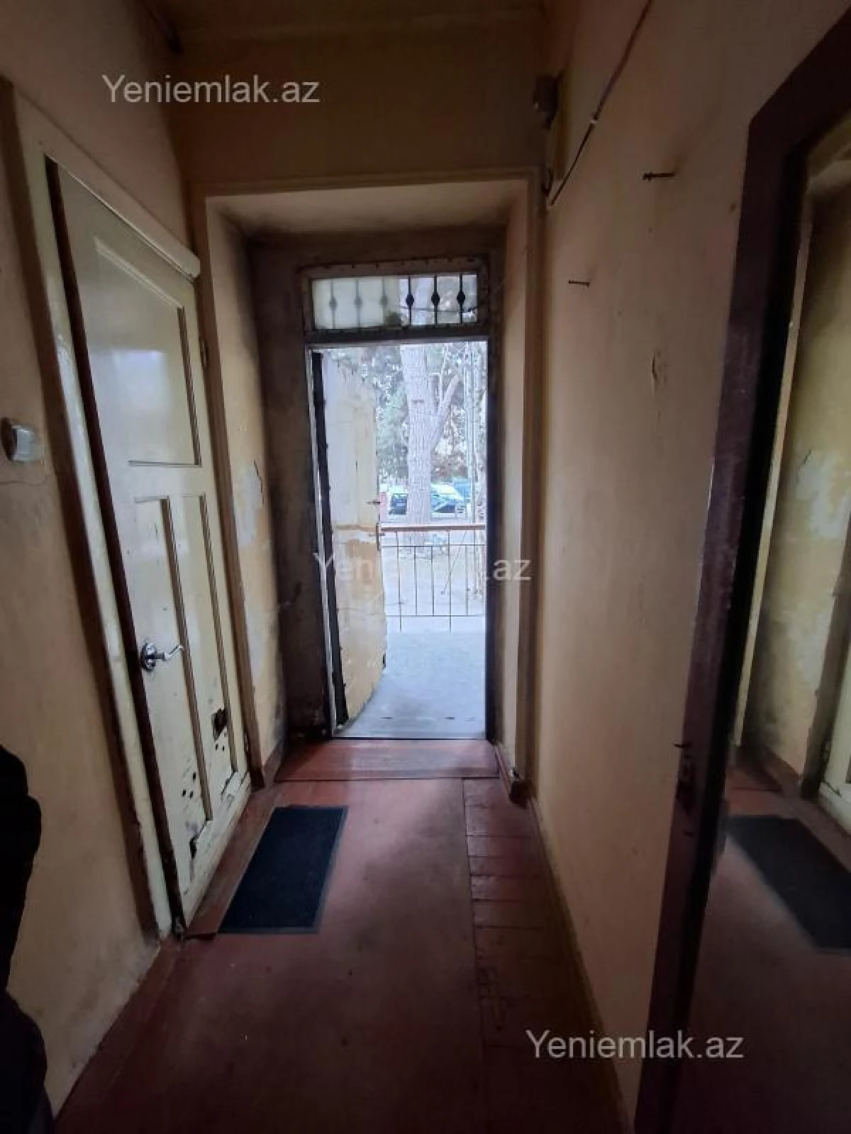 Satılır 2 otaqlı köhnə tikili 45 m²