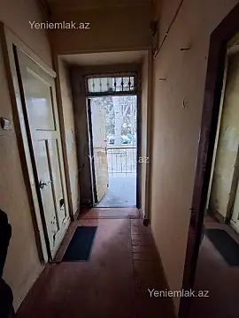 Satılır 2 otaqlı köhnə tikili 45 m²