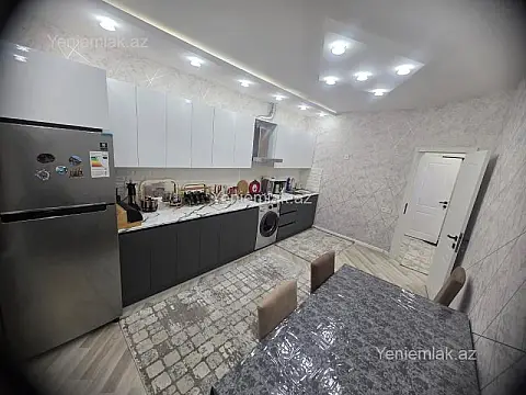 Satılır 3 otaqlı yeni tikili 80 m²