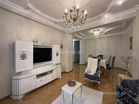 Satılır 3 otaqlı yeni tikili 157 m²