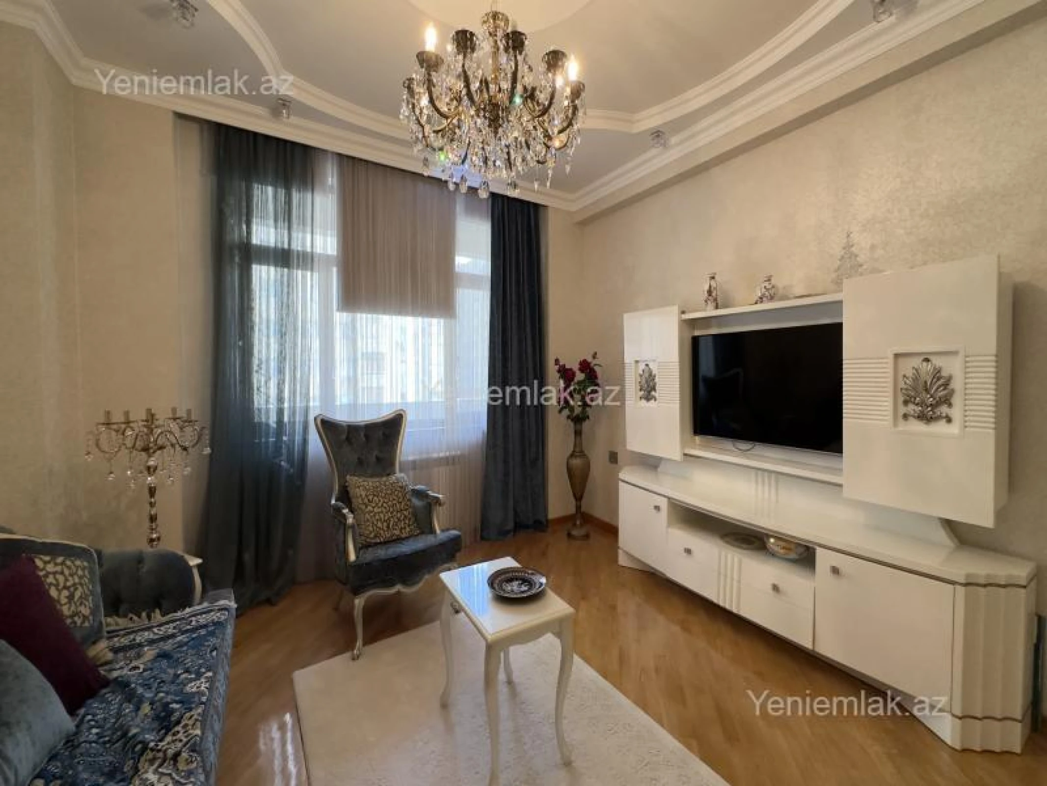 Satılır 3 otaqlı yeni tikili 157 m²