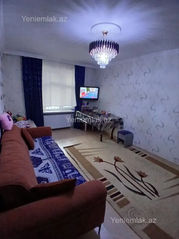 Satılır 3 otaqlı köhnə tikili 67 m²