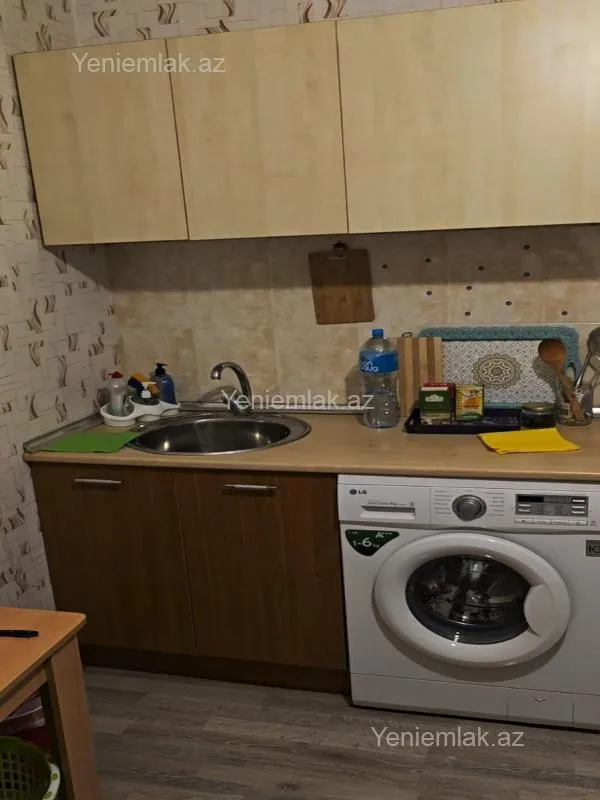 Satılır 2 otaqlı yeni tikili 80 m²