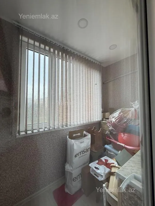 Satılır 3 otaqlı köhnə tikili 90 m²