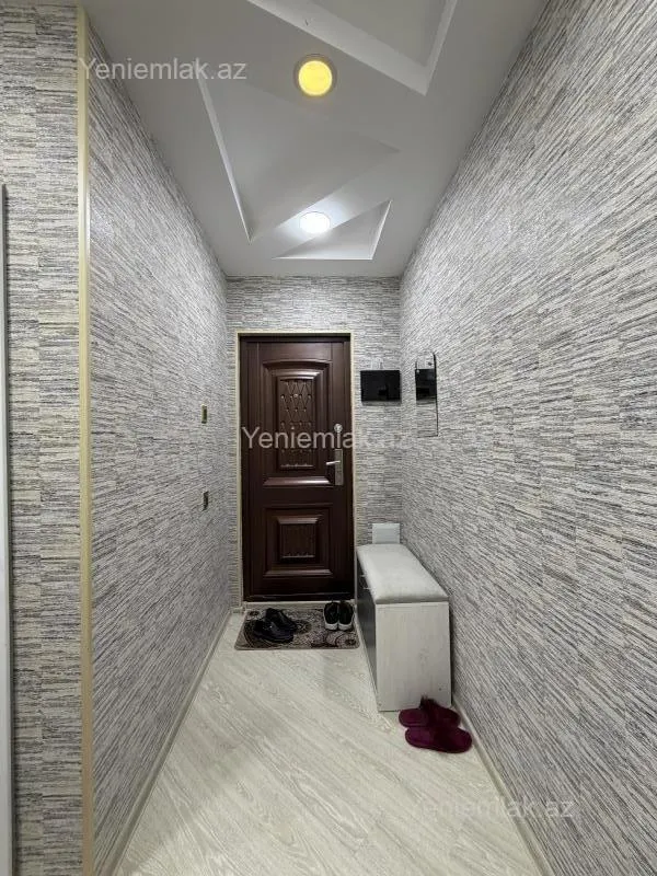 Satılır 3 otaqlı köhnə tikili 90 m²