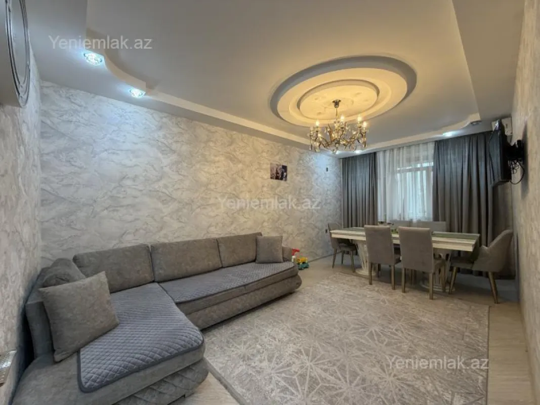 Satılır 3 otaqlı köhnə tikili 90 m²
