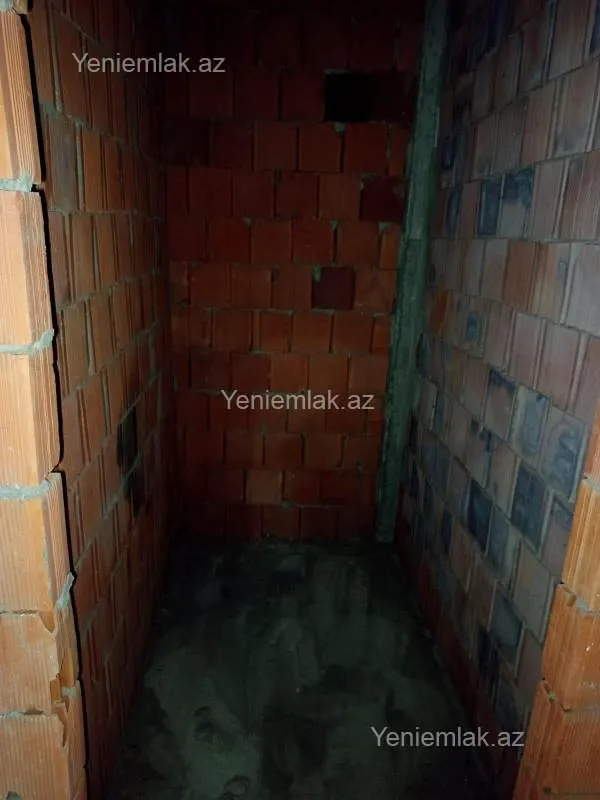 Satılır 2 otaqlı yeni tikili 90.5 m²