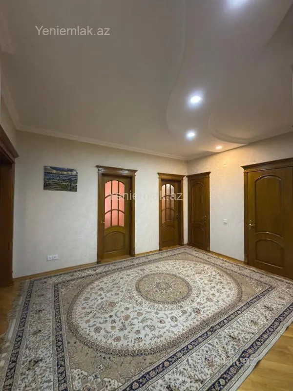 Satılır 3 otaqlı yeni tikili 148 m²