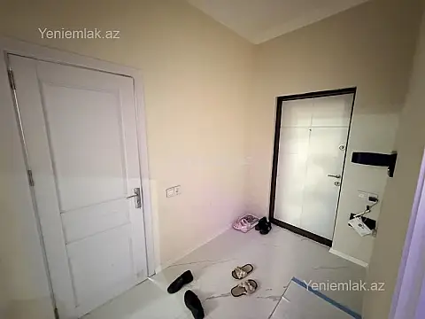 Satılır 2 otaqlı yeni tikili 76 m²