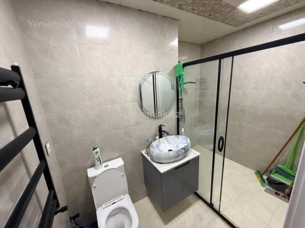 Satılır 2 otaqlı yeni tikili 76 m²